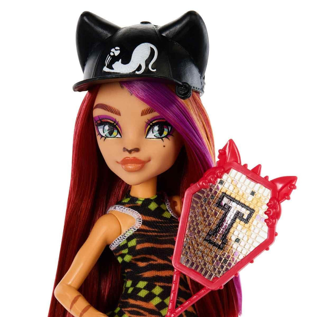 Mystery Doll with Surprises D154707