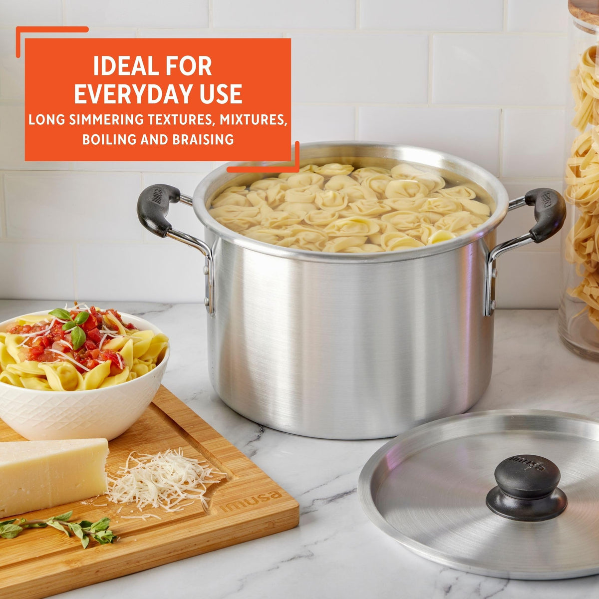 Silver 8 Quart Aluminum Stock Pot with Lid O589753