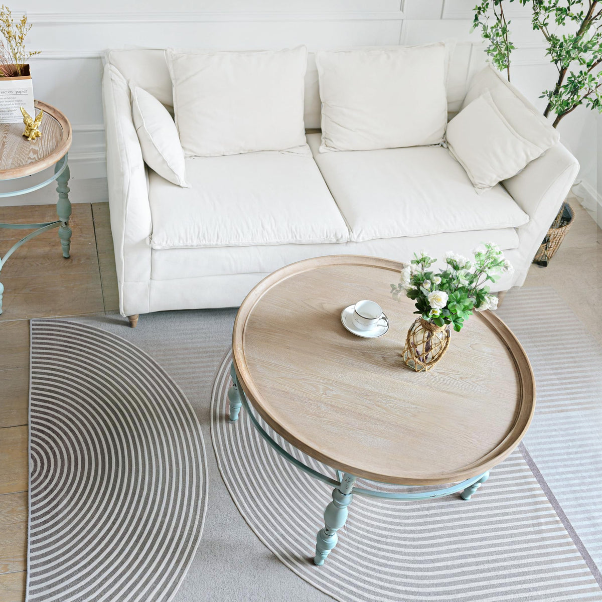 Round Solid Wood Coffee Table with Iron Legs I268302