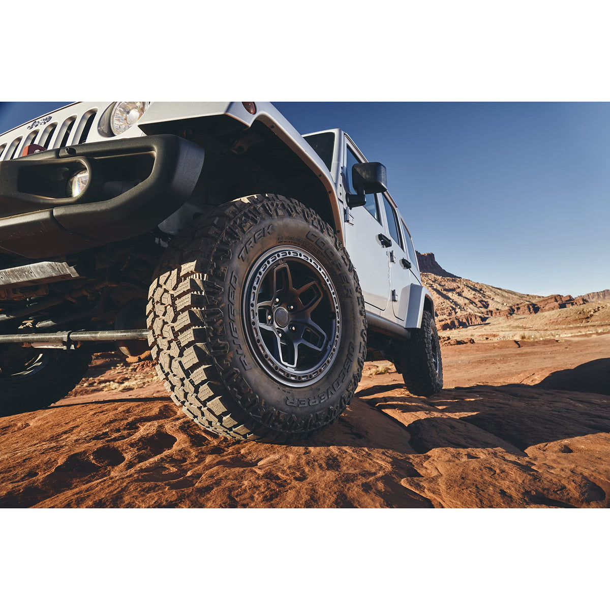 All-Season 275/55R20XL 117T Tire X933042
